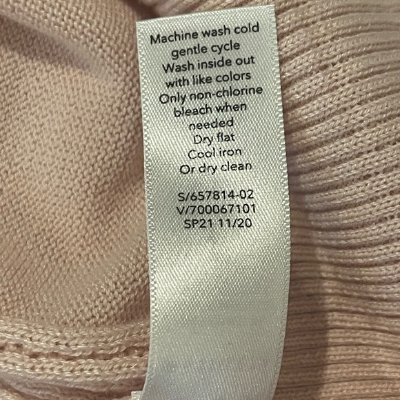 Athleta Evergreen Pink Hoodie Sweater, Long Sleeve, Relaxed, Coolmax Fibers, M - Picture 6 of 13